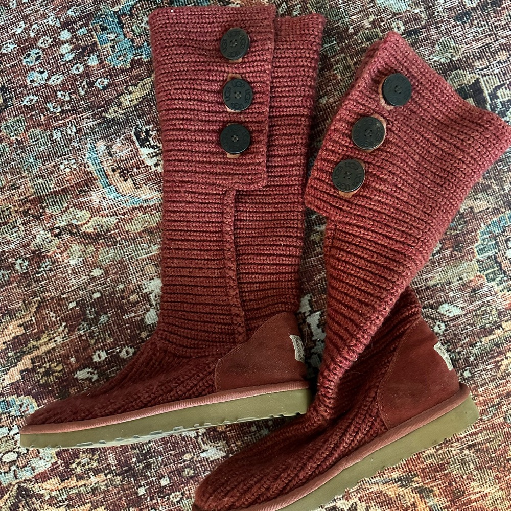 RARE RED Sweater UGGs